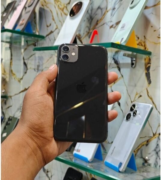 IPHONE 11