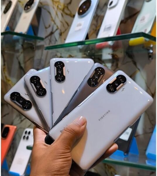 REDMI K40 12/256GB